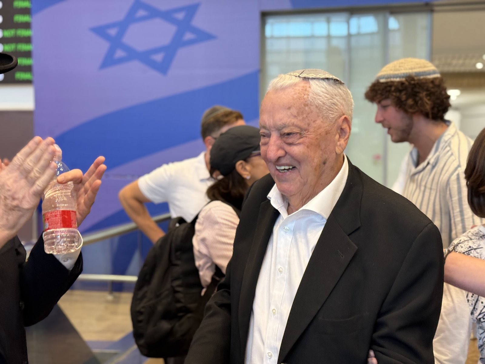 Papa arriving in Israel at the age of 96
